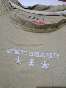 Studiofit Graphic T-Shirt