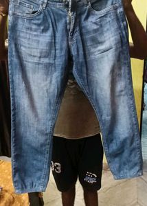Blue Wash Relaxed Fit Jeans