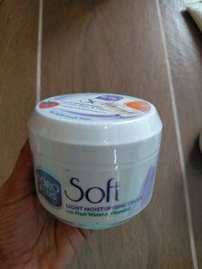 BoroPlus Soft Light Moisturising Cream Pack Of 1