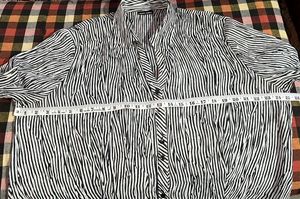 Chic Vertical Stripe Shirt