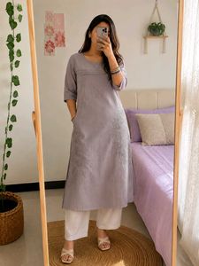 Combo Embellished Grey Kurta with free bangles