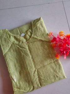 Pista Green Kurti
