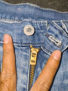 Levi's 511 Slim Fit Jeans (Light Blue Wash)