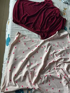 korean  Top maroon colour with Heart Print Skirt