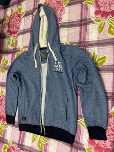 Hot Basic Hooded Sweater Size L