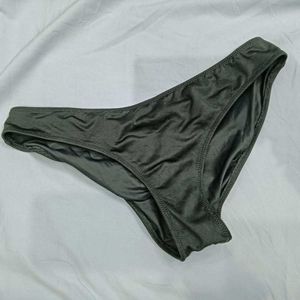 Classic ⚛️Black Bikini Bottom