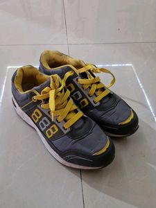 Sale! Comfortable Sneakers