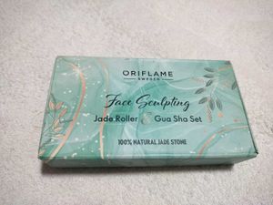 Oriflame Face Sculpting Jade Roller & Gua Sh