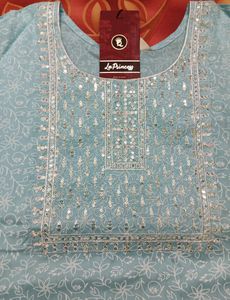 La Princess Kurti