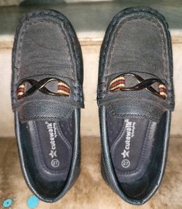 CuteWalk Loafers - Size 27