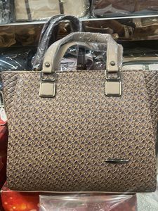 Stylish Textured Tote Handbag