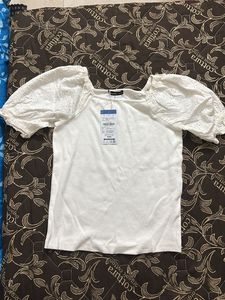 White Puff Sleeve Top