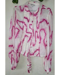Chic Pink Abstract Print Button-Up Top