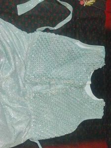 beutiful gown for girls wear