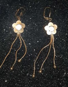 Elegant Flower Dangle Earrings