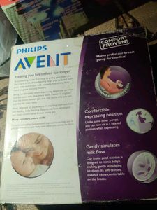 Philips Avent Manual Breast Pump 2020 model