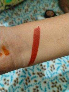 Lip Crayon - Used