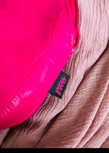 Vibrant Pink Croc Embossed Clutch🌸