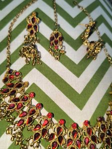 Exquisite Indian Jewelry Set