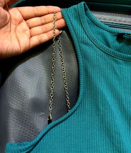 sea green top