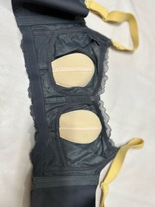 high Quality thin padded Lace Detail Bra