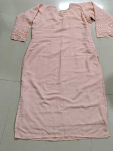 Peach Embroidered Kurta Set💖