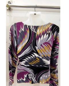 sweater top For Woman / Bust 38/ Length 23