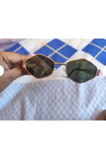 Stylish Gold &amp; Black Sunglasses