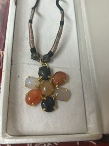 pricious Gemstone Jewellery Set