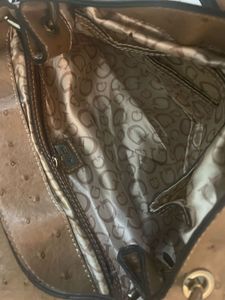 Guess Hobo Bag - Stylish &amp; Chic