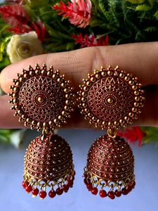 Red Jhumka