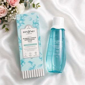 DOT & KEY Blueberry Hydrate Barrier Repair Toner