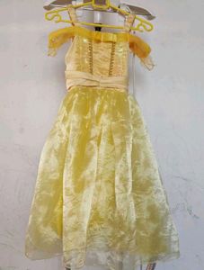 Yellow Off-Shoulder Princess dress