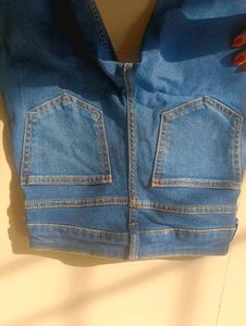 H&amp;M Women Flared Low Jeans