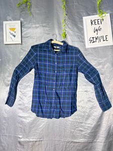 UNIQLO Blue Plaid Long Sleeve Shirt