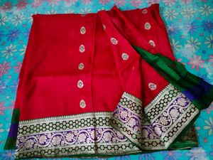 ❤Red banarashi saree - WithSilver Jaruri(Jadi)Work