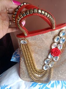 Beautiful Bridal purses🛍