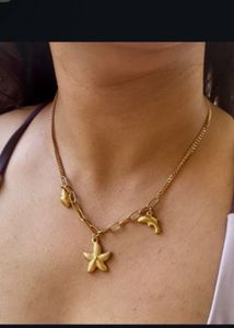 Gold Charm Bracelet - Starfish &amp; Dolphin
