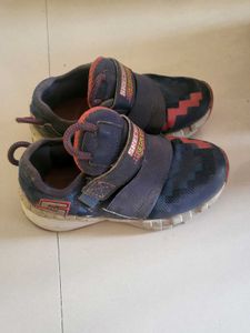 Skechers