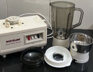 New- Whiteline Juicer Mixer Grinder
