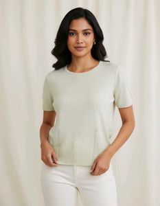 Elegant Short Sleeve Knit Top