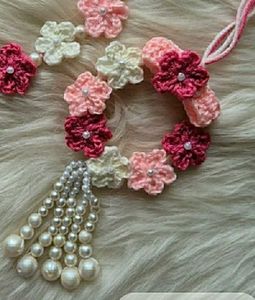 Crocheted Flower &amp; Pearl Jewellery Set