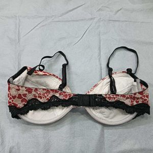 Cute Hear😍t Print Bra