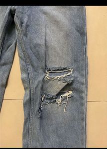 B1G1 off duty Ripped Denim Jeans