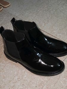 Glossy Black Chelsea Boots
