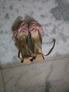 Cute Pink Bow Sandals