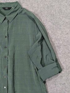 Max Green Textured Button-Up Shirt