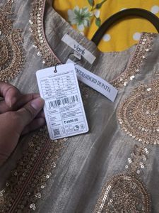Elegant Embroidered Kurta Set with Palazzo