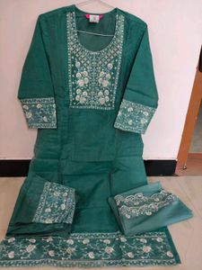Heavy 3 pc suit best for festival ❣️