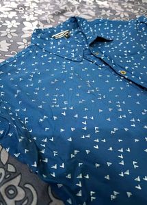 Roadster Women Navy Blue &amp; White Printed Shirt